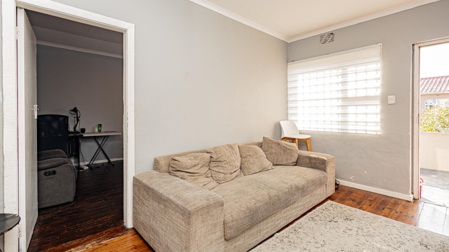 2 Bedroom Property for Sale in Brooklyn Western Cape